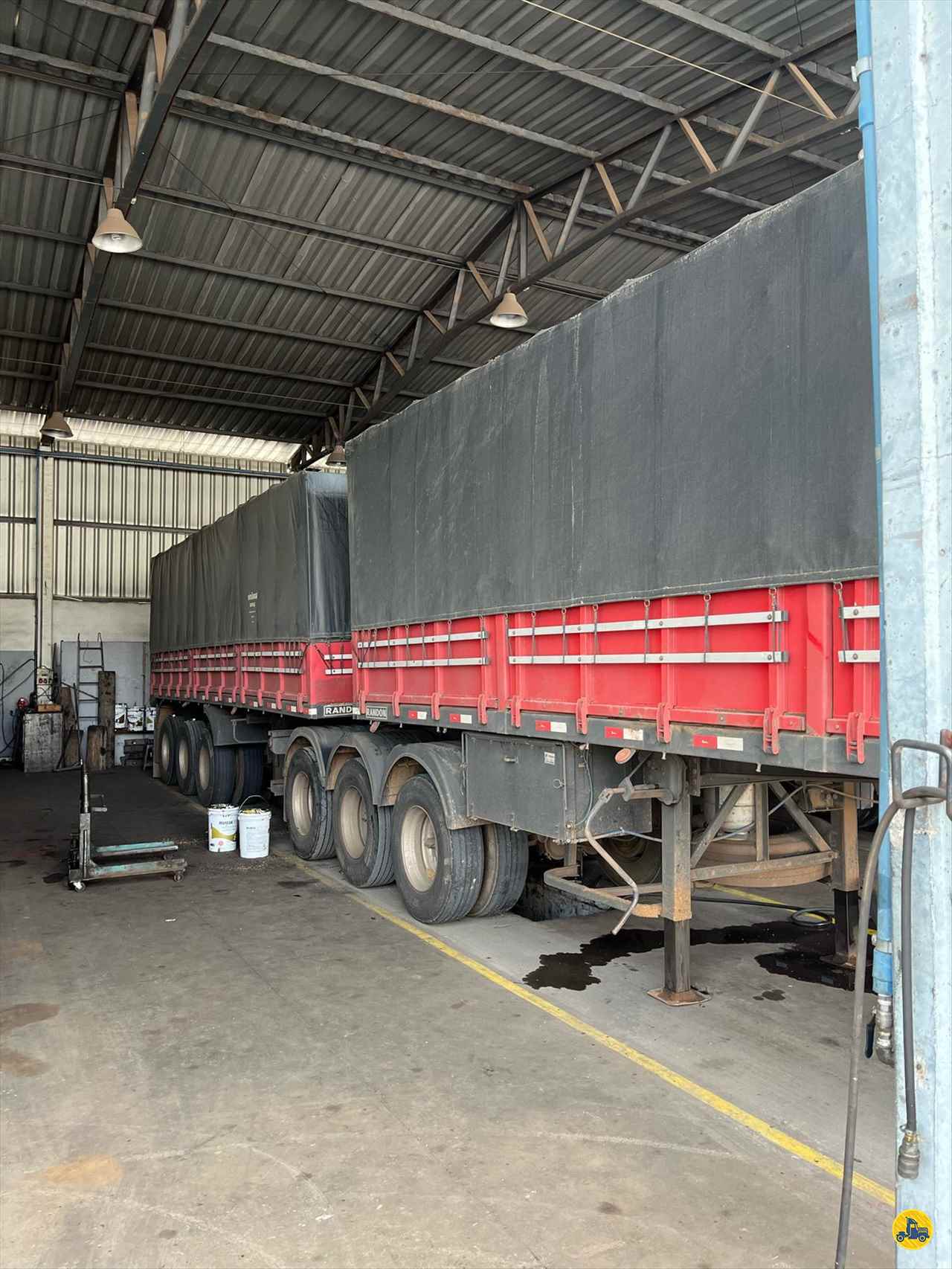 CARRETA BITREM 9 EIXOS GRANELEIRO Davigue Implementos Rodoviários - Librelato SAO MARCOS RIO GRANDE DO SUL RS